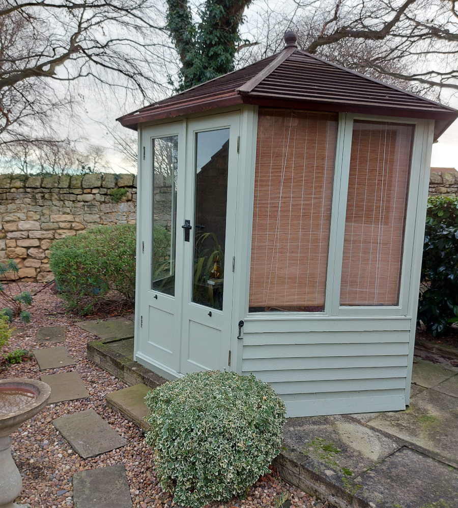 Summer house roof repairs